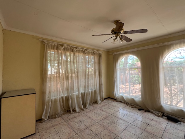 3 Bedroom Property for Sale in Geelhoutpark North West